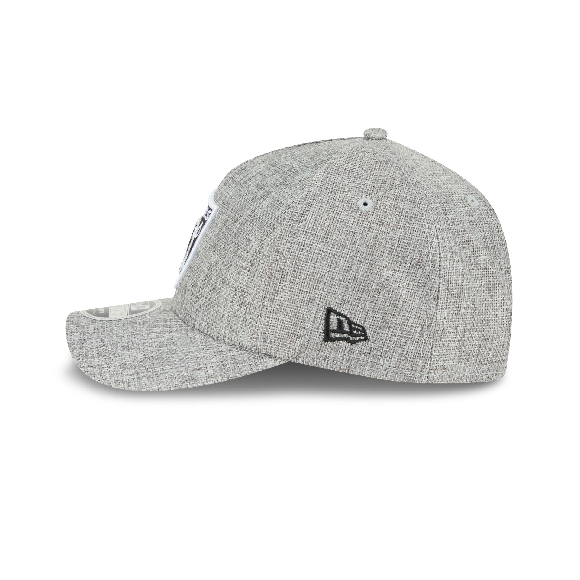 Las Vegas Raiders Cotton Weave Gray 9FORTY M-Crown A-Frame Snapback Hat