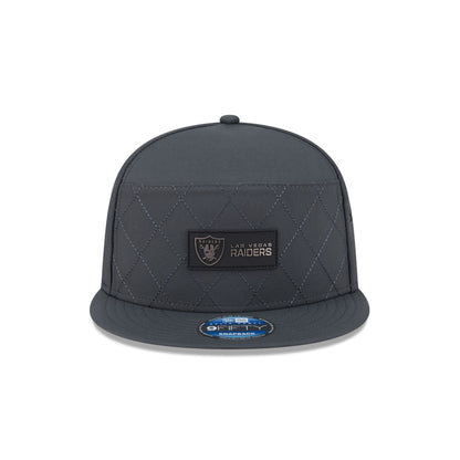 Las Vegas Raiders 2025 Sideline Cold Weather Steel Clouds Split Panel 9FIFTY Snapback Hat