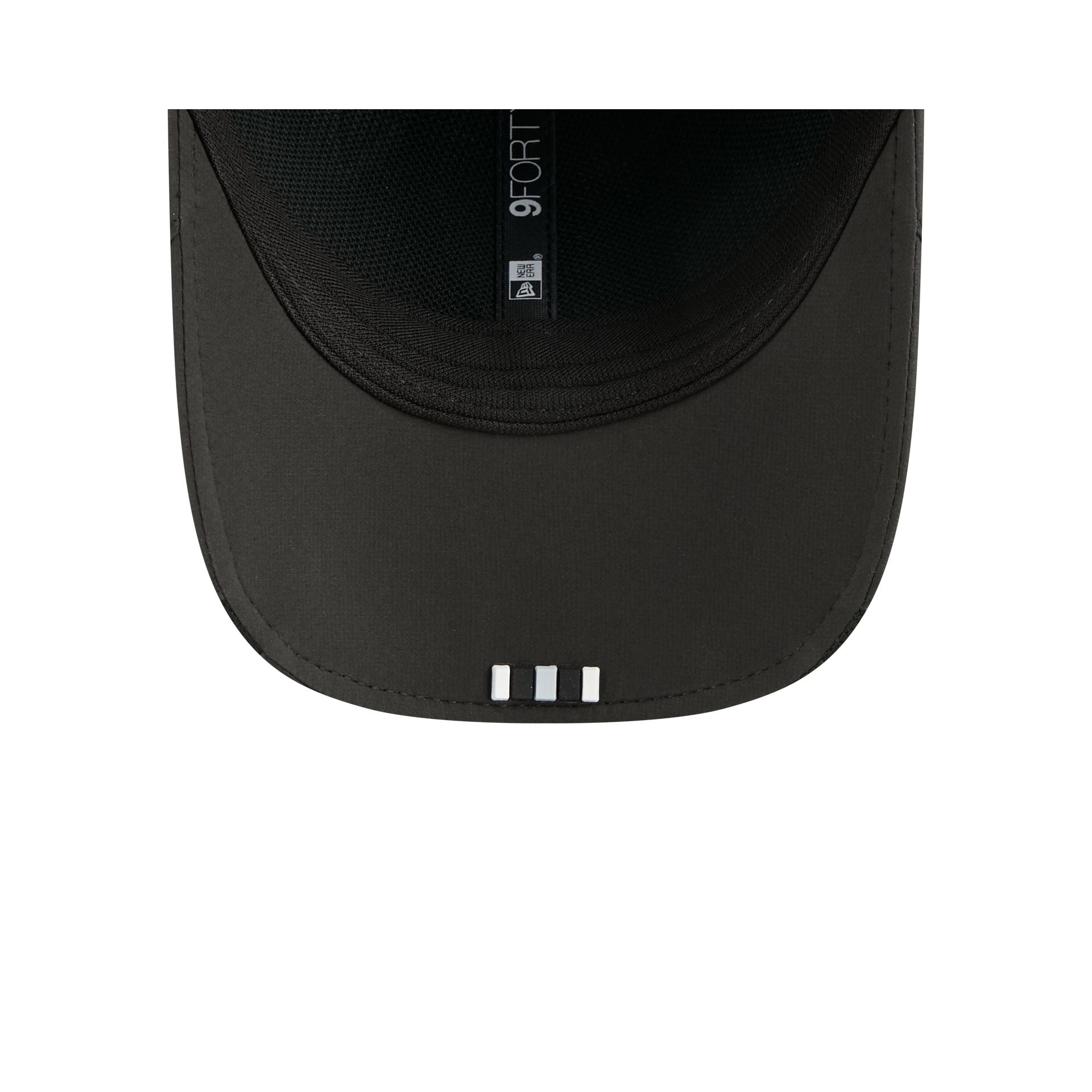 Las Vegas Raiders 2025 Sideline Hot Weather Kids 9FORTY M-Crown Snapback Hat