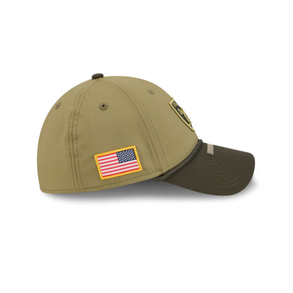 Las Vegas Raiders 2025 Salute to Service 39THIRTY Stretch Fit Hat